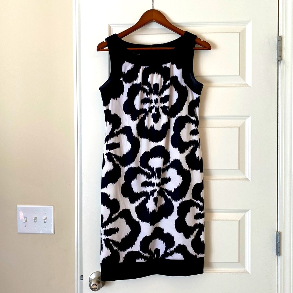 Hawaiian print dress